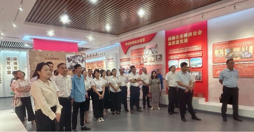 黄石市廉政教育基地参观学习002.jpg