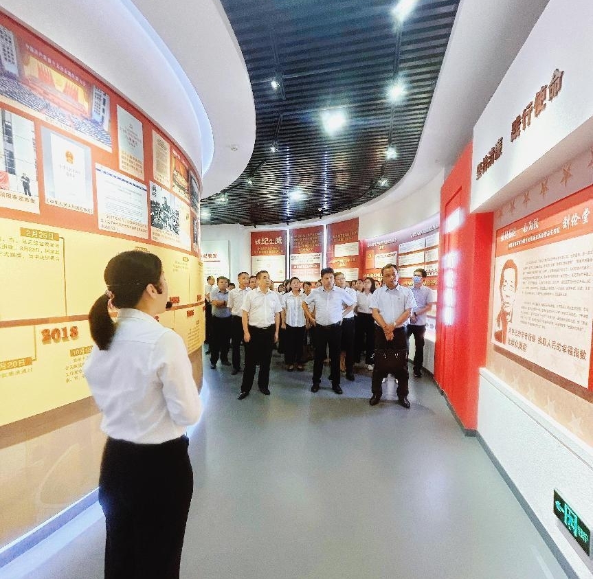 黄石市廉政教育基地参观学习003.jpg